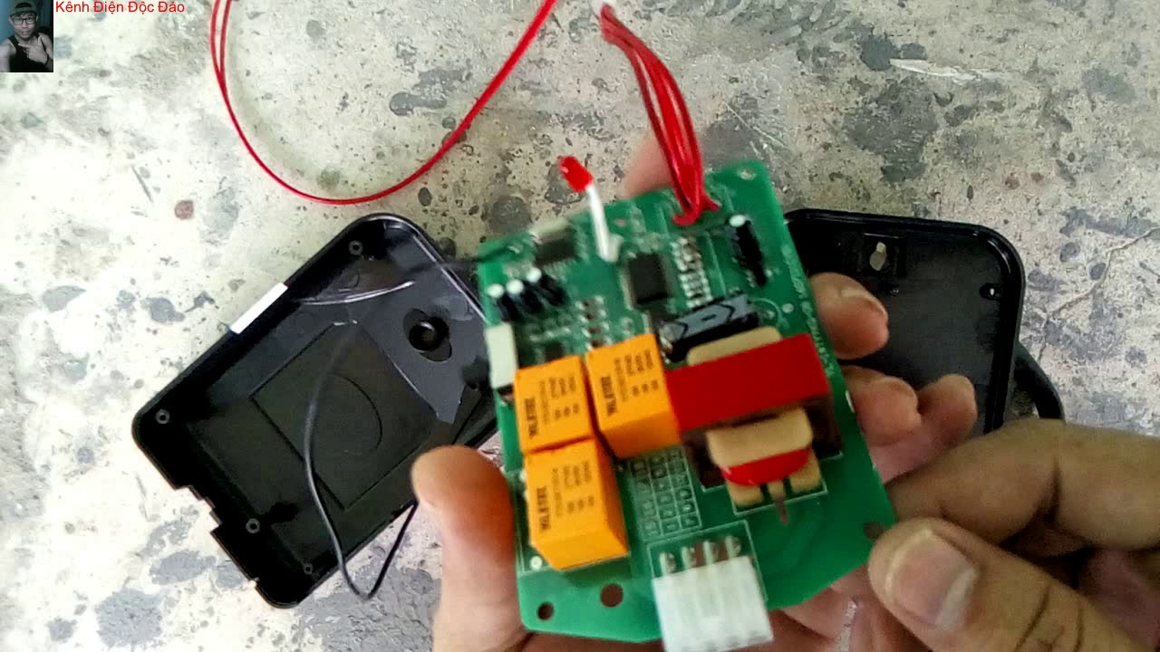 đập hộp bộ điều khiển cửa cuốn và test thử | Kênh Điện Độc Đáo - Trần Chiến