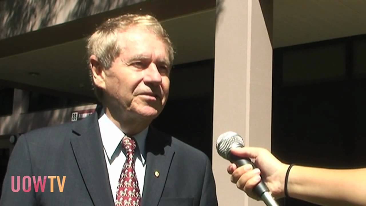 UOWtv In Focus - Prof Gerard Sutton on UOW in 2010