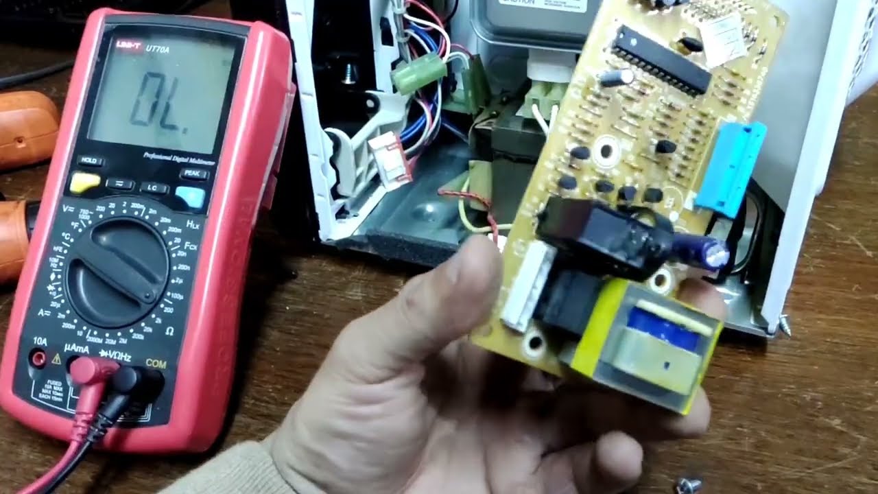 REPARACIÓN DE HORNO DE MICROONDAS MARCA DAEWOO NO ENCIENDE FALLA A NIVEL ELECTRÓNICO SUSCRÍBETE