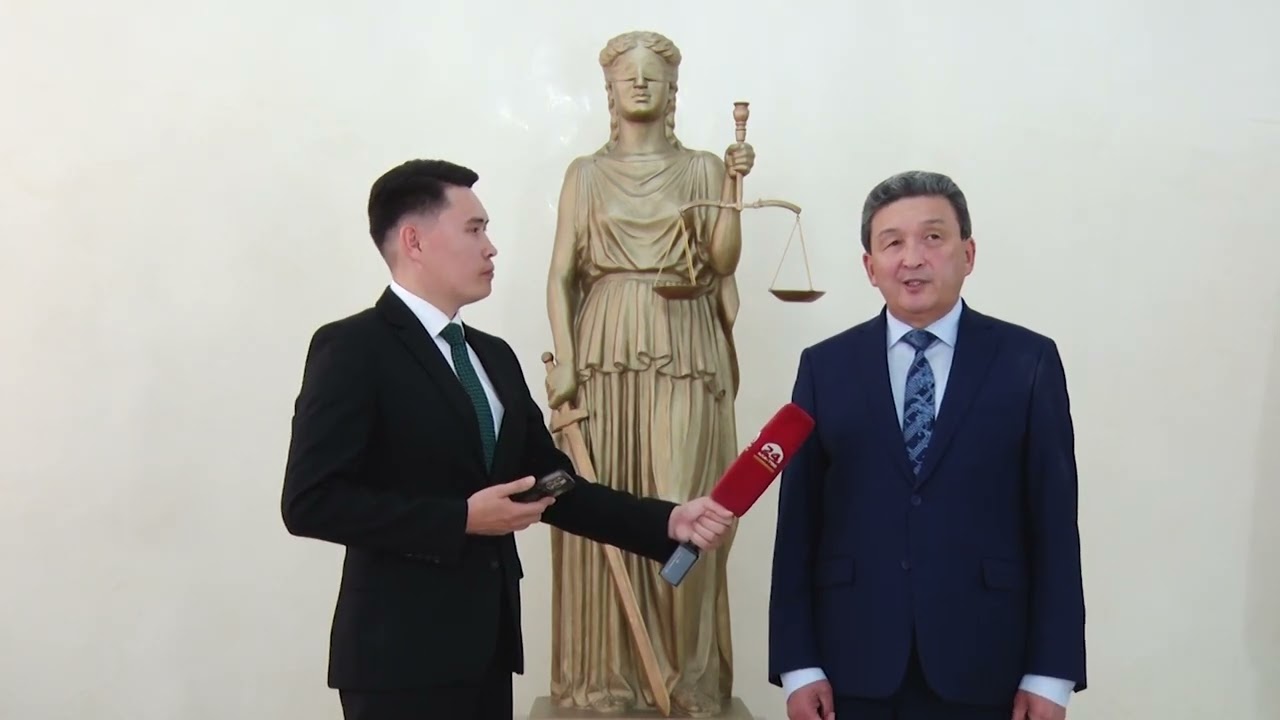 КР Жогорку сотунун төрагасы Замирбек Базарбеков Ала-Тоо 24 каналынына түз эфирде интервью берди