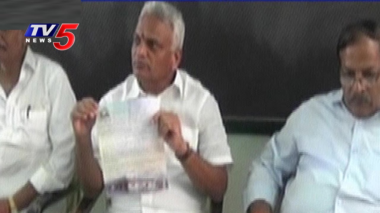 60th Anniversary Celebrations In Mahatma Gandhi Boys High school in Yanam | TV5 News