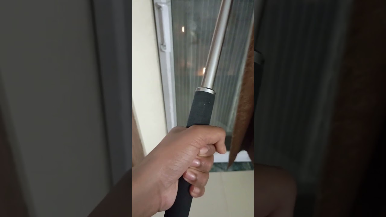 expandable baton (please pardon my speaking skills, i get nervous while speaking)
