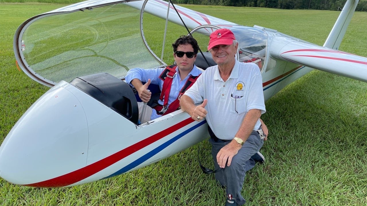 Learn How To Fly On Your Vacation - Seminole-Lake Gliderport