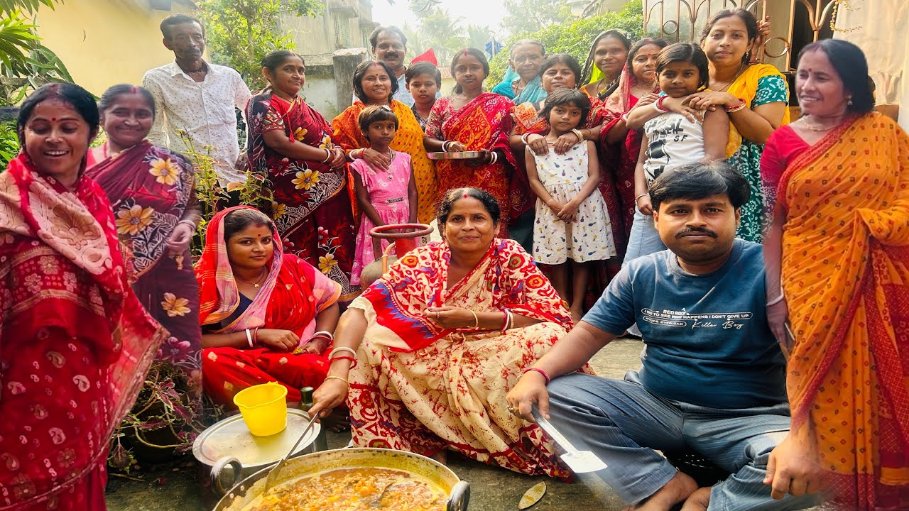 ভক্ত বাড়ির সুসংবাদে বোন ভগ্নিপতি আত্মীয়-স্বজন নিয়ে  আনন্দে আর খুশিতে মেতে উঠেছে//