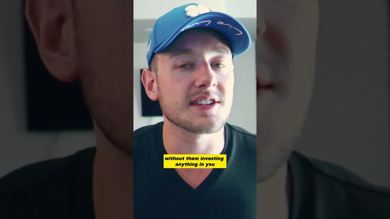 Men Need to STOP investing into Women who DON'T invest into them