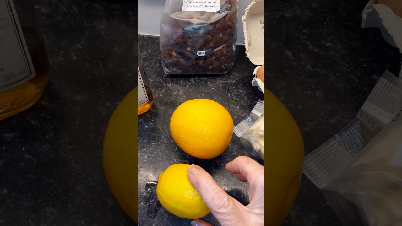 Easy Christmas Cake