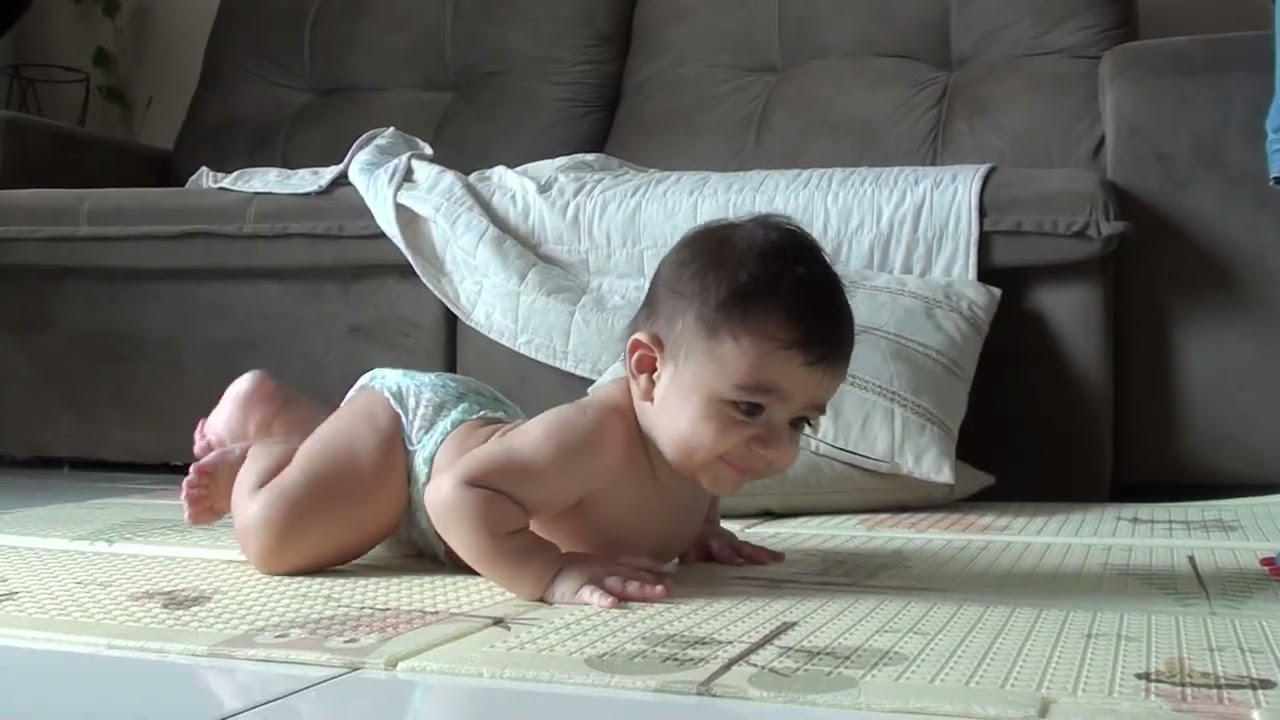 MEUS PRIMEIROS PASSINHOS ENGATINHANDO  - NOAH 6 MESES