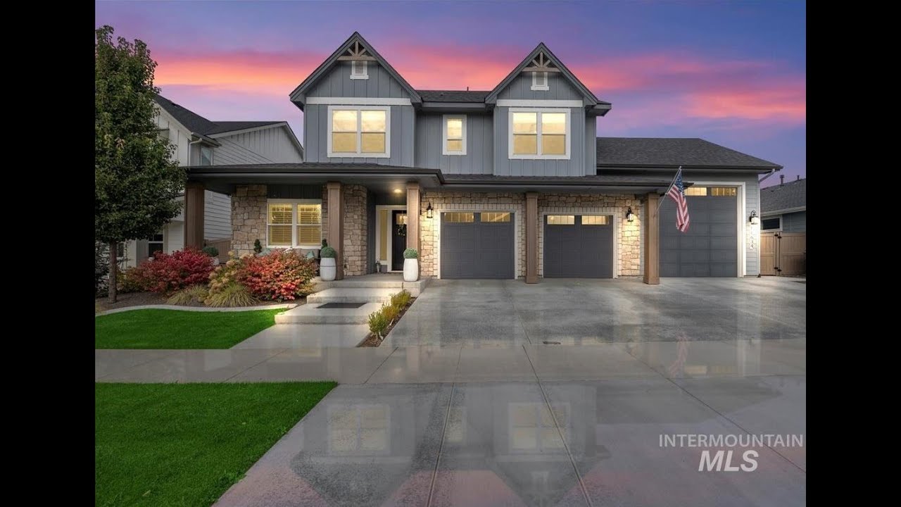 NEW LISTING: 11634 W Lilium Street Star ID 83669