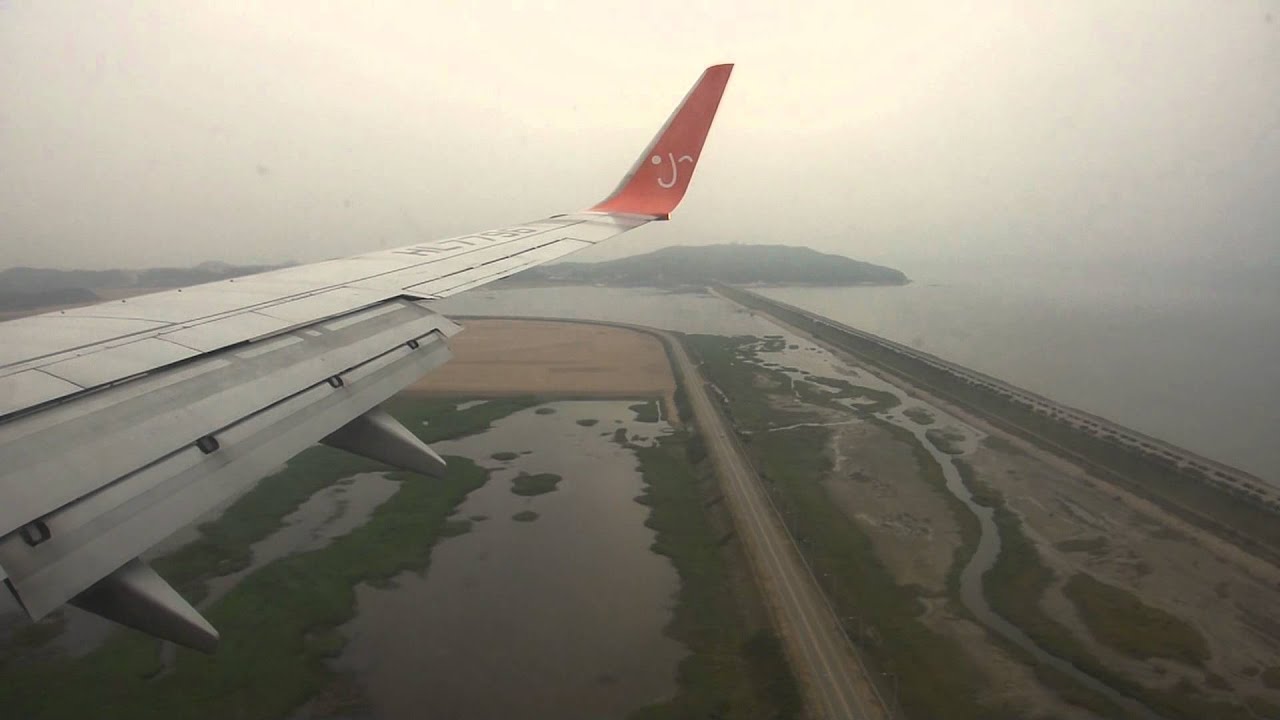 Jeju Air Boeing 737-800 Landing in Seoul Incheon from Hong Kong [7C2110]