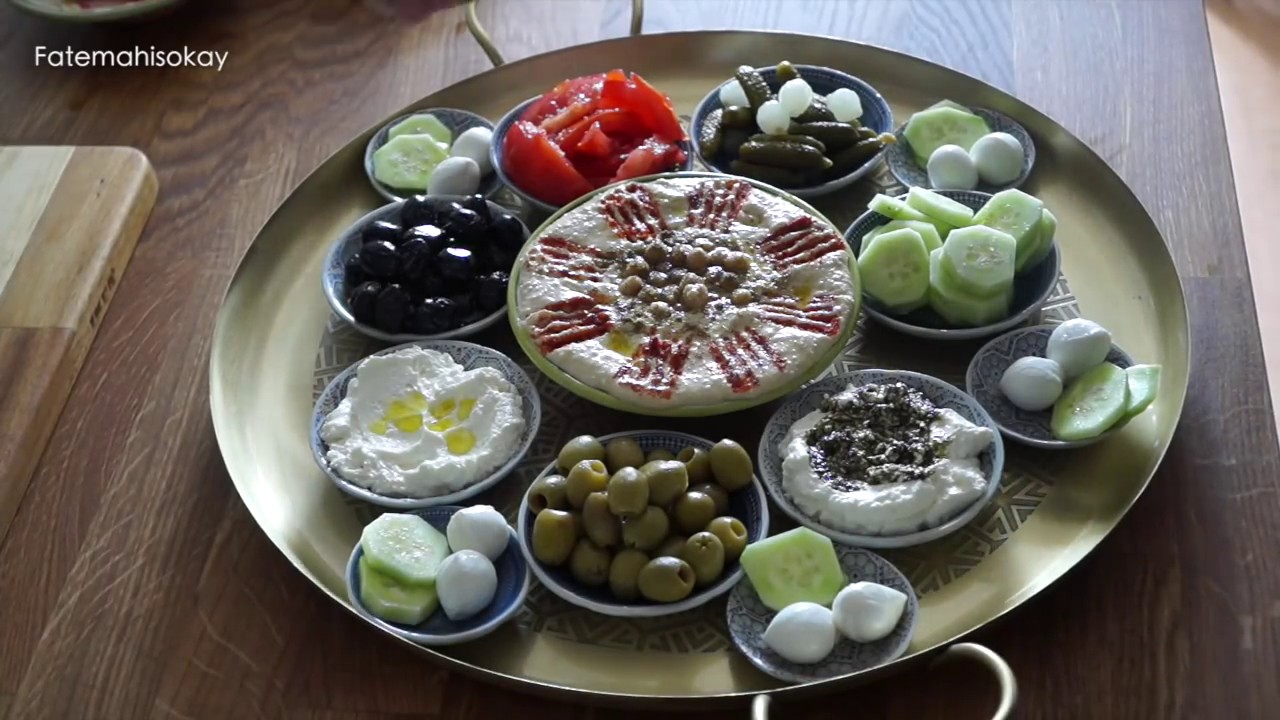 وجبة إفطار من المشرق العربي 