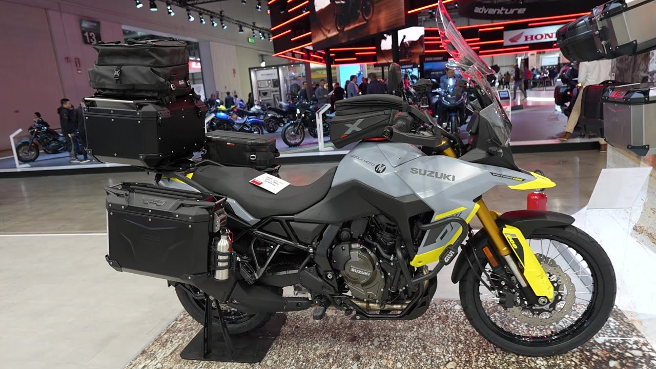 SUZUKI V-STROM 800 2023 Fully loaded with GIVI cases and accessories