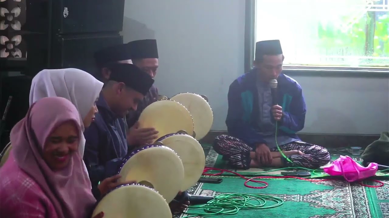 Haflah Akhirussanah madrasah Diniyah Al Khidmah Gerlang blado batang