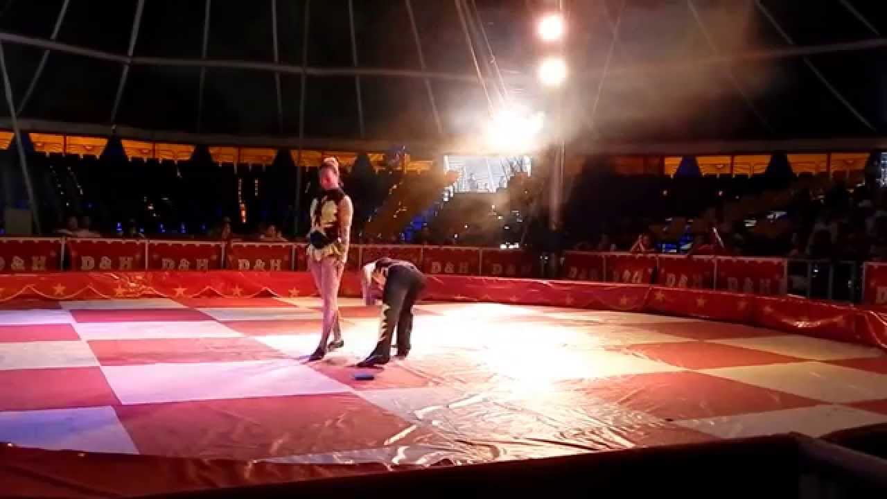 Dúo Kely,fuerza y equilibrio