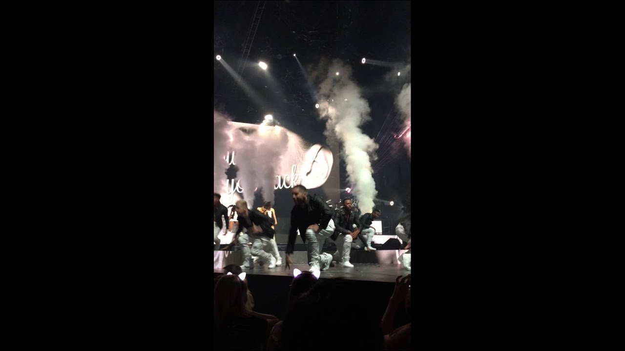 Ariana Grande - Problem- Las Vegas, Nevada - 8-29-2015