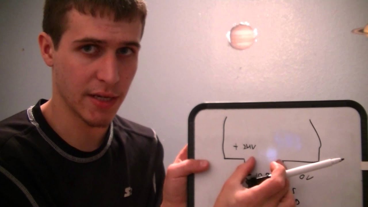 Arduino web garage door opener Part 1 - The Circuit