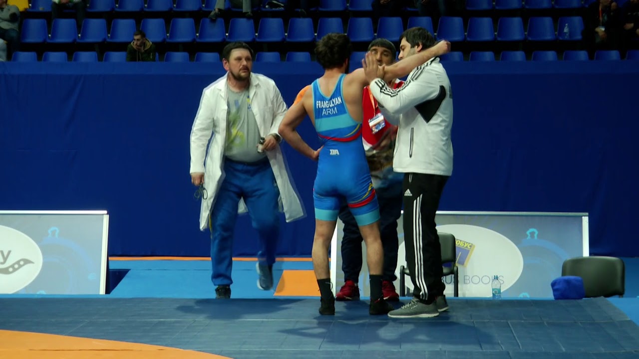 1/2 Final FS 65 kg ARTSEN KRAUCHANKA (BLR)    VALODYA FRANGULYAN (ARM)