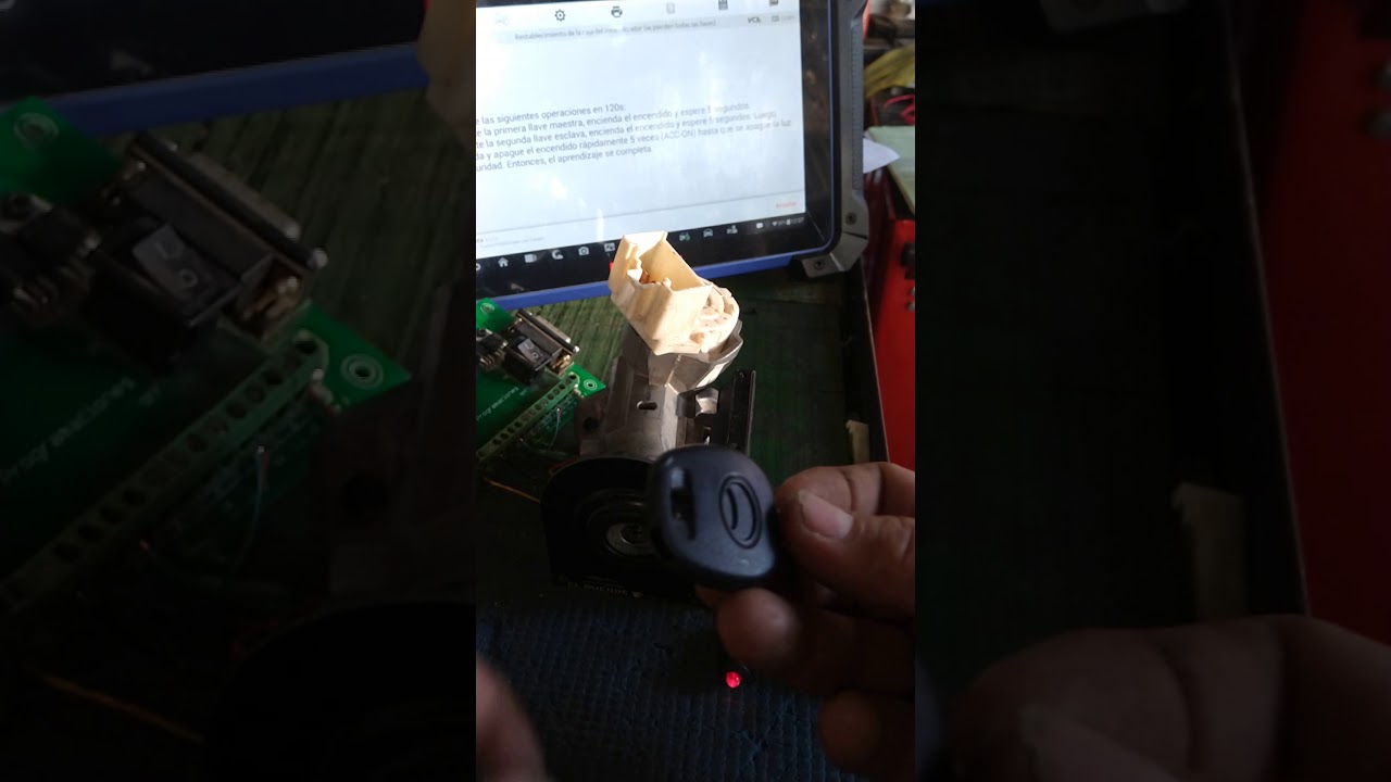 Programación de inmovilizador de Toyota Yaris 2016