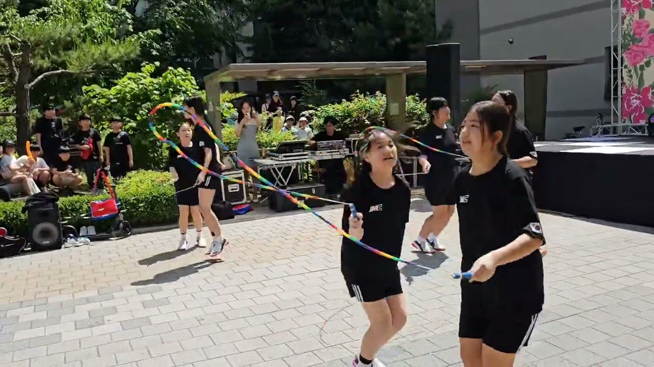 2인 짝줄넘기 공연 영상