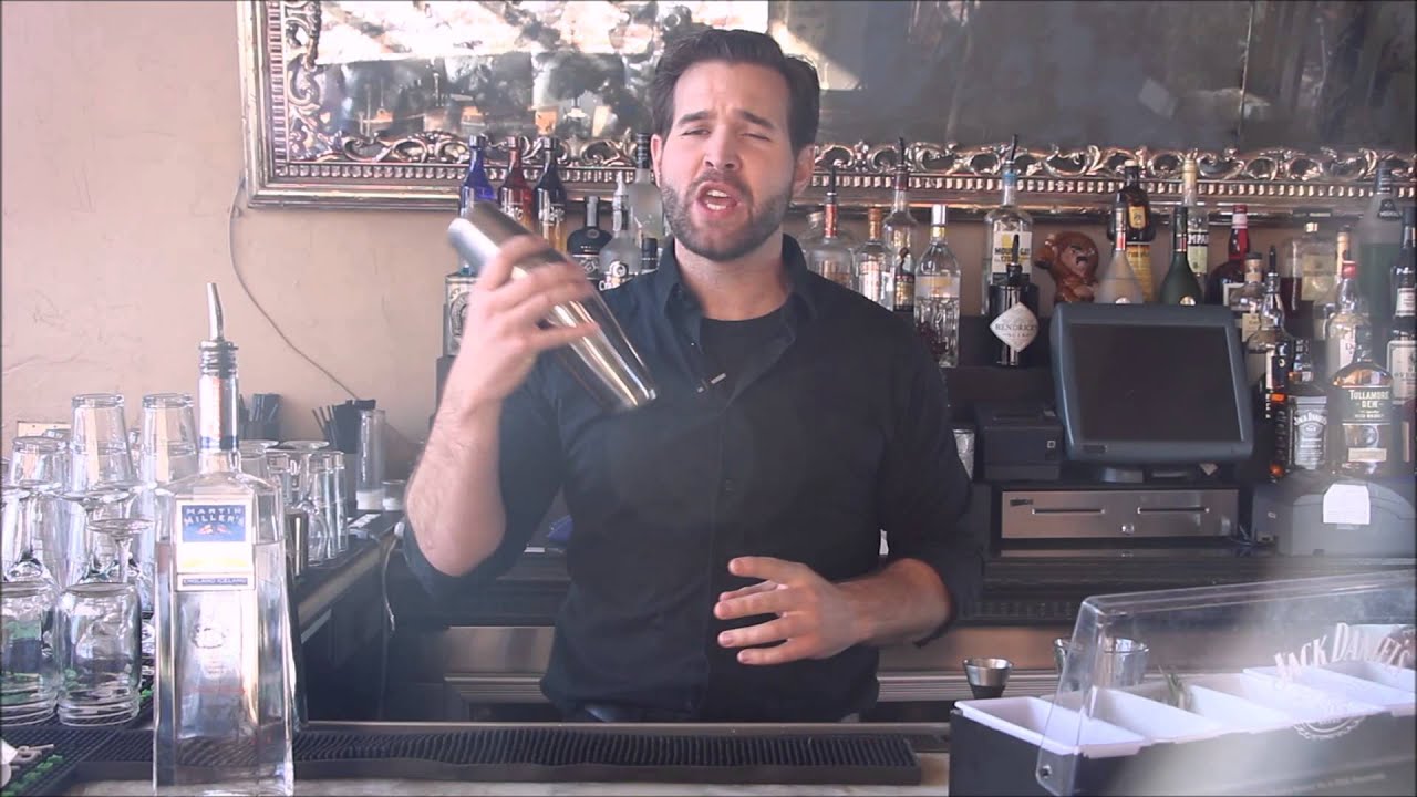 Learn to Bartend: Ryan Hooks Makes a Clover Club