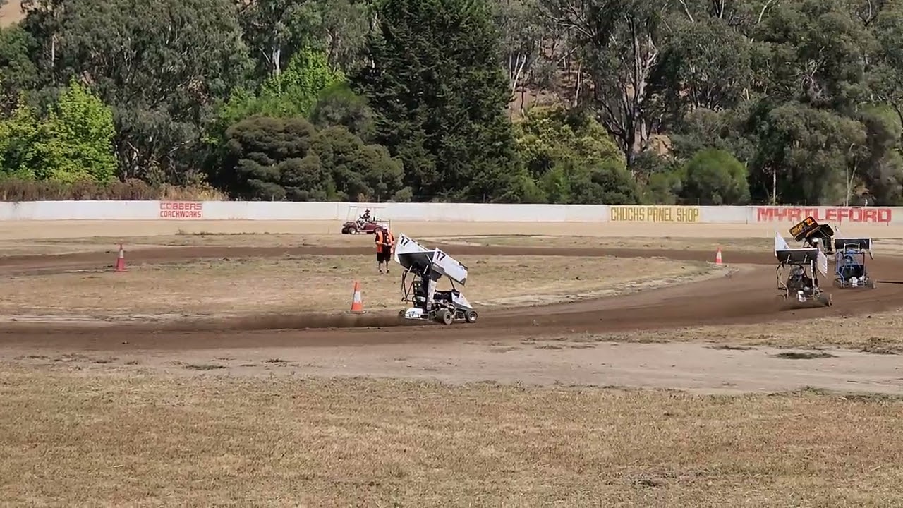 Victorian outlaw karts 450 opens heat 2