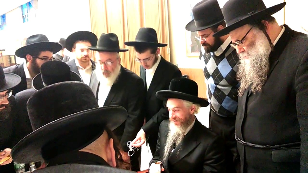 Loitsk Rebbe In Bris Avrohom In NJ - Cheshvan 5777