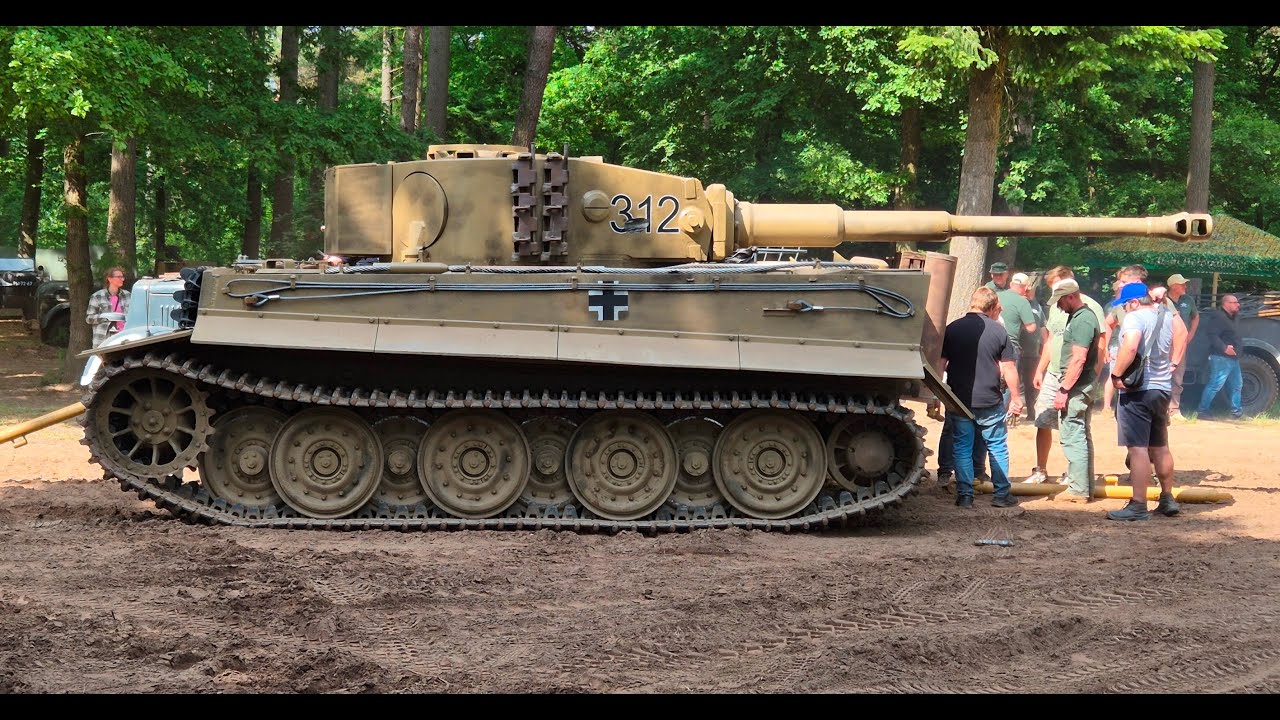 Militracks 2025 - WWII Rarities on the Move!
