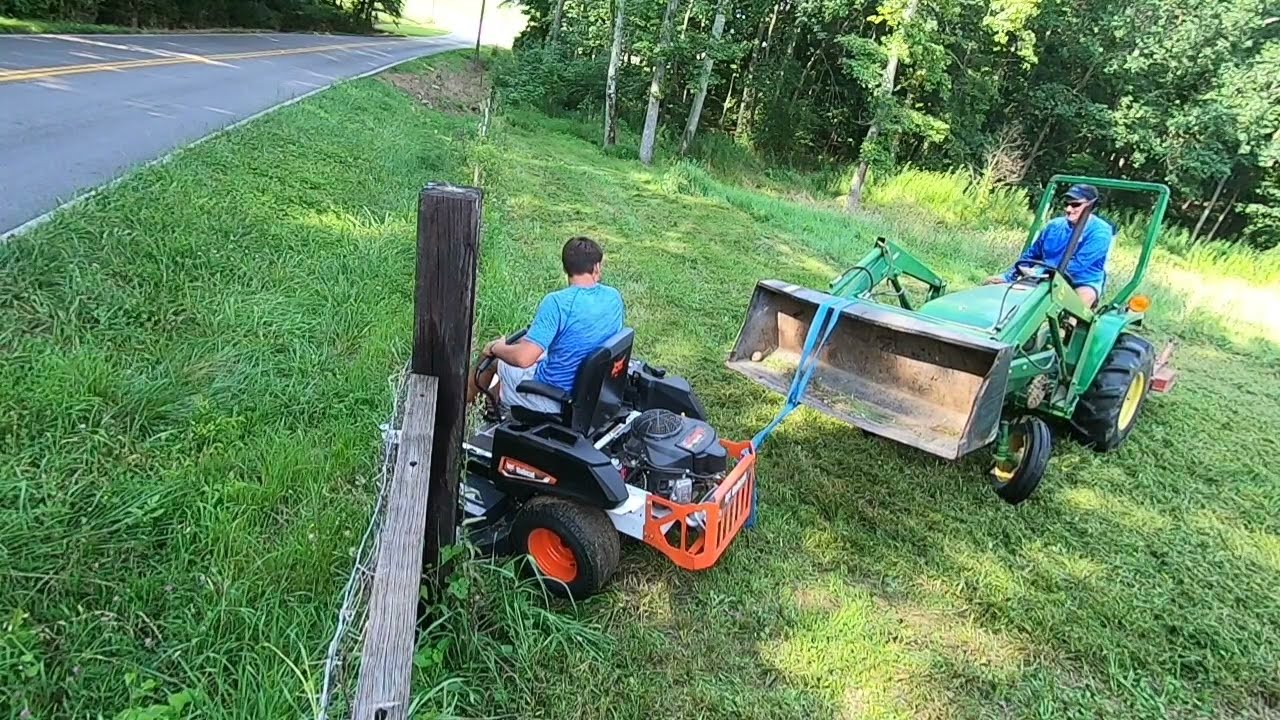Zero Turn vs. Finish Mower - Bobcat ZT2000 KOL 126
