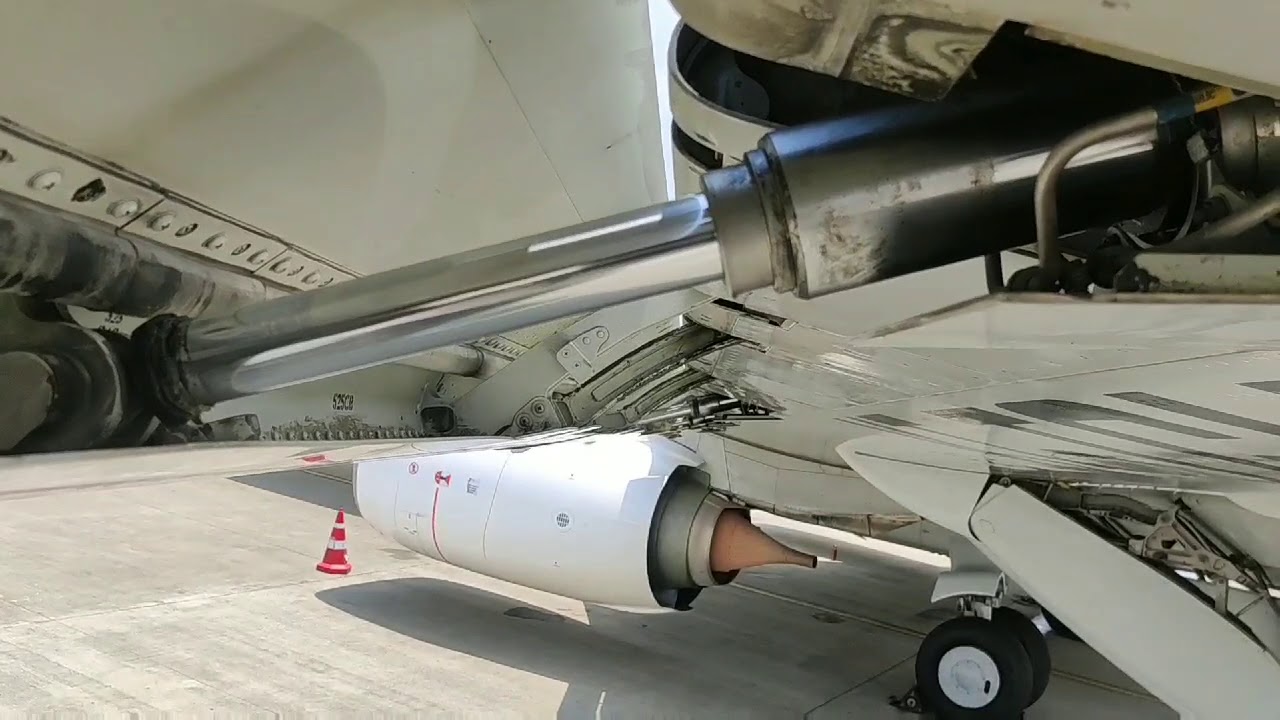 B737 NG Aircraft - Flap System (Part4)