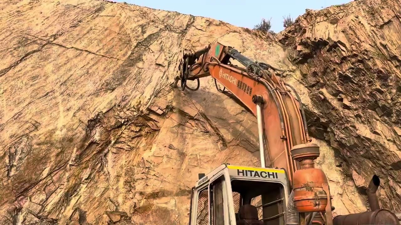 Excavator working in stone quarry \ Rock Digging with excavator satisfying ASMR video #excavator