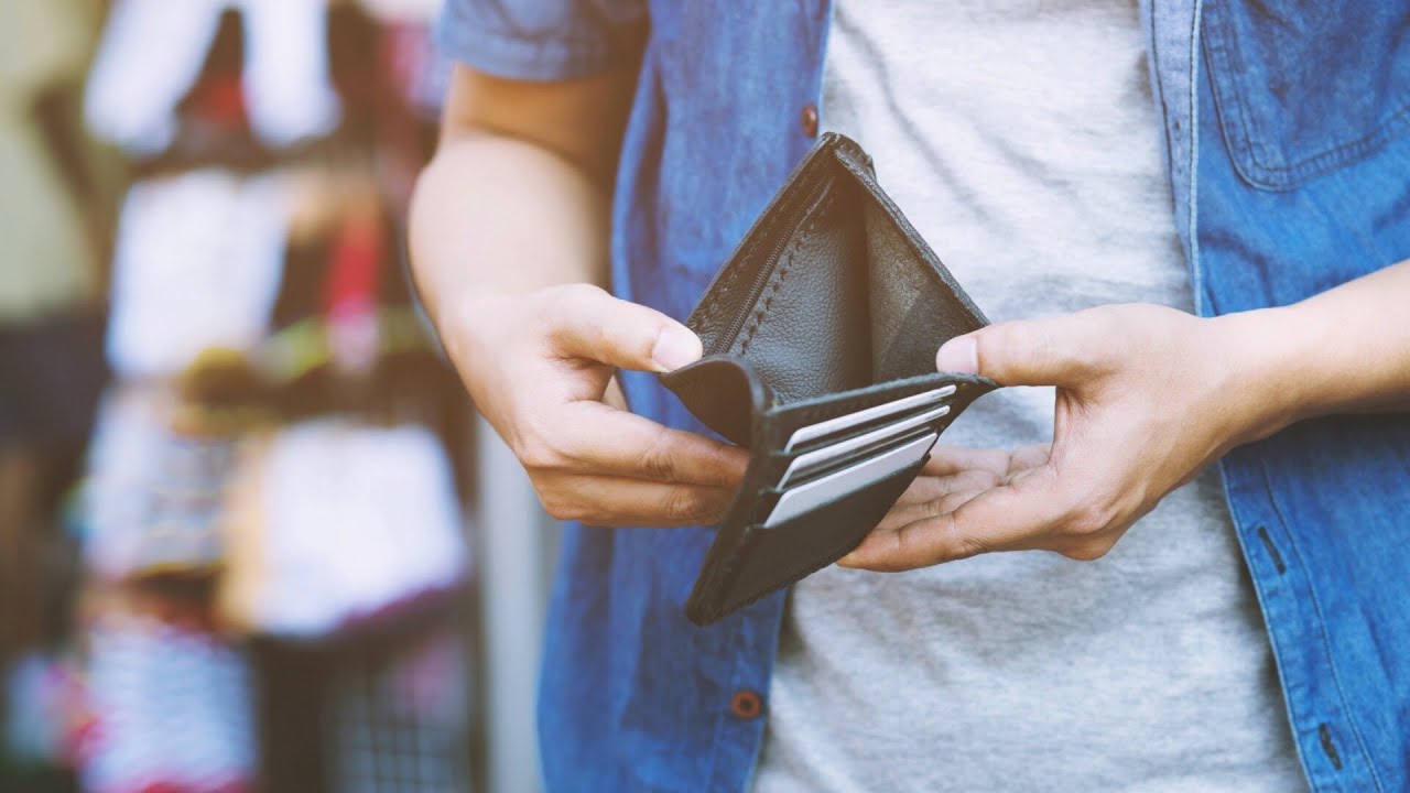 New economic modelling suggests Australia could heading for recession