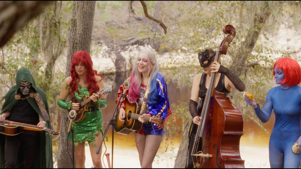 Molly Tuttle - Thriller (Live From Hulaween)