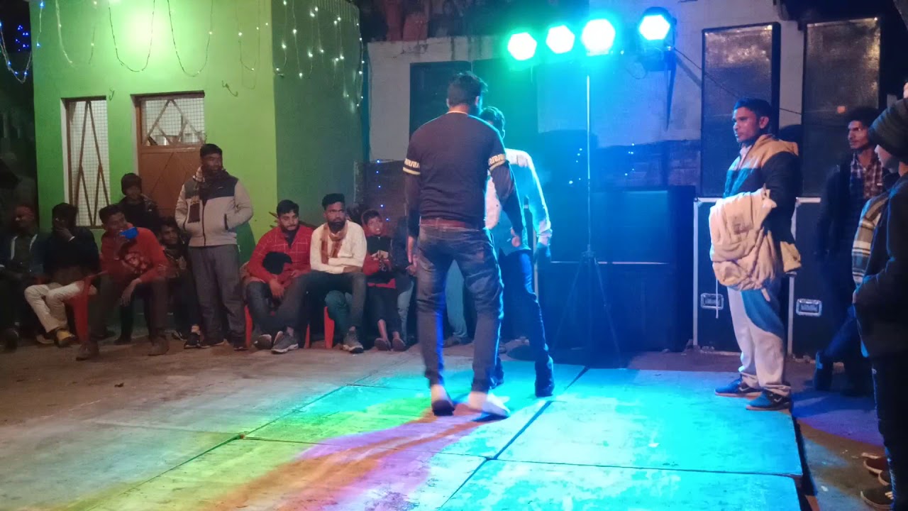 #madhortanda...Jism per suit Hoga Paon Mein boot hoga