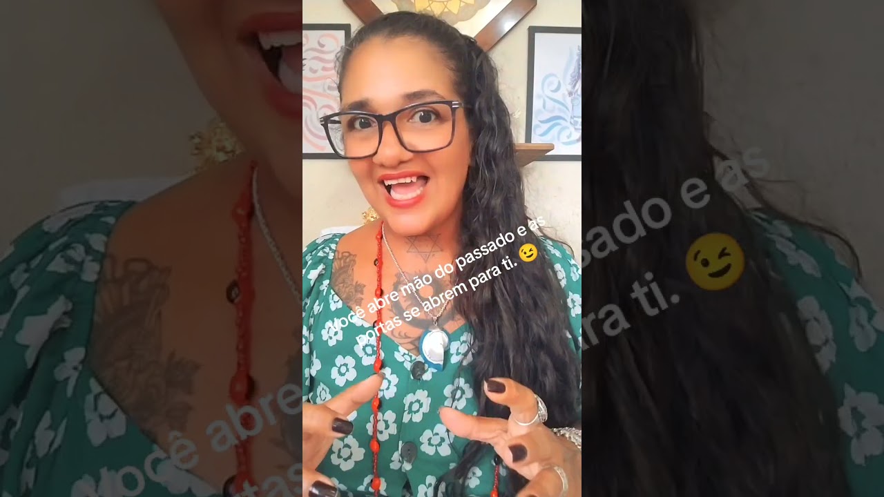 Leitura atemporal: Quando você abre mão do passado,   e segue tua vida, o novo logo chega. 💔❤️‍🩹❤️
