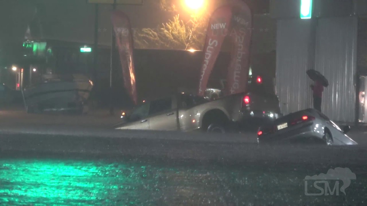 9-19-2019 Winnie, Tx flash flood emergency whole city under water, water rescues ongoing