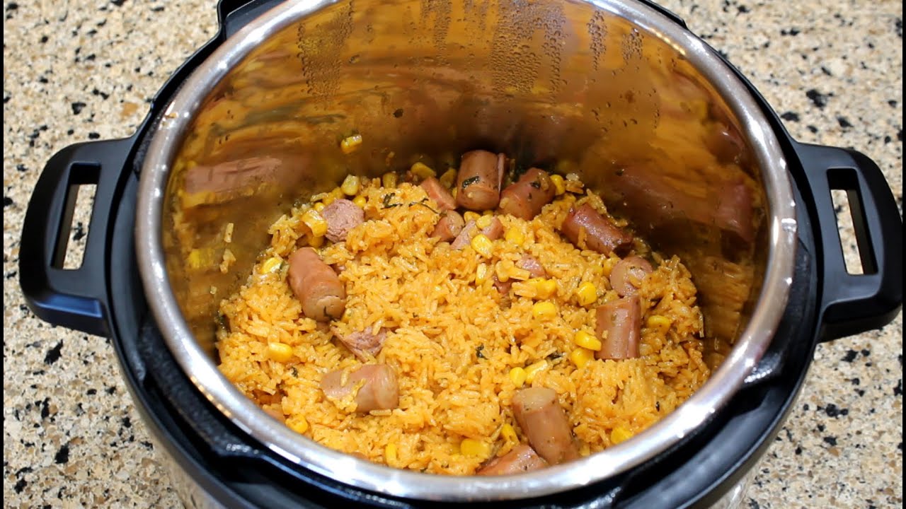 Rice with Vienna Sausage  (Arroz con Salchichas) -  Instant Pot