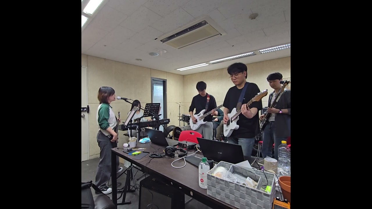 Halestorm - Bad Romance Band cover