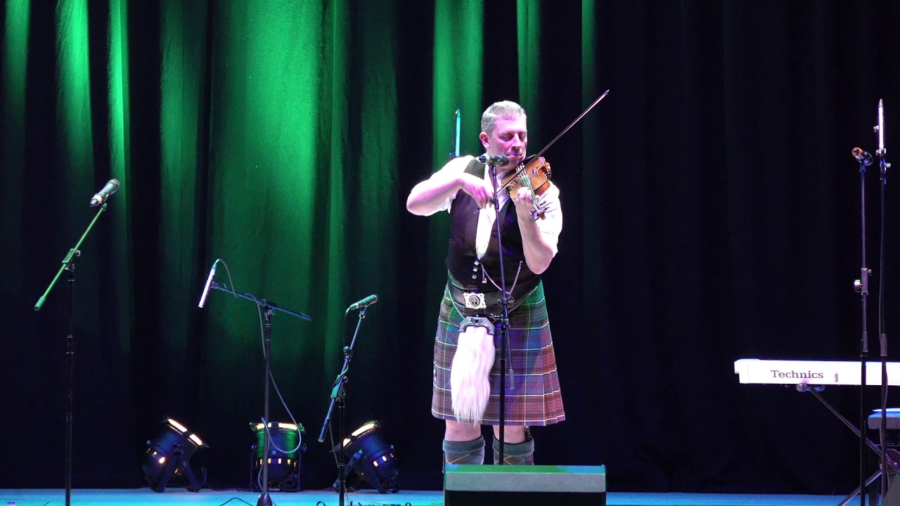 Lament for King George V Scottish fiddle performed by Paul Anderson in Aberdeen Music Hall