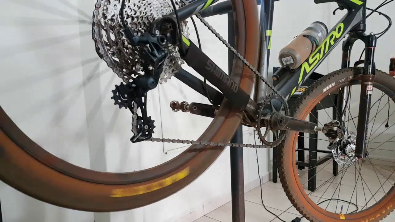 câmbio sram 11v com 11x51 deore.