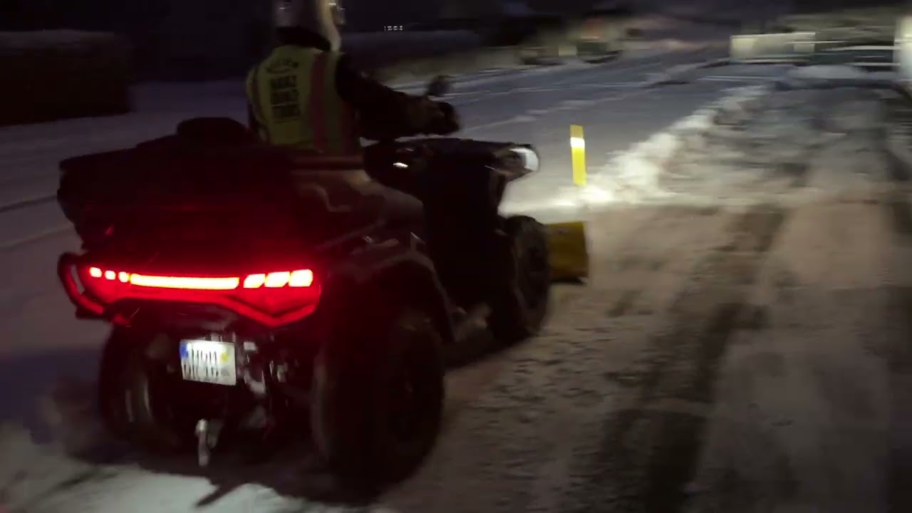 Loncin XWolf 1000 mit Schneeschilde