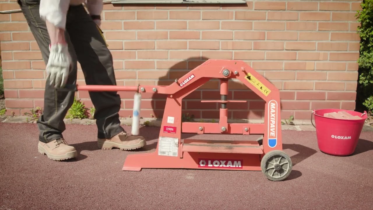 Comment utiliser un coupe pavés ?  LOXAM
