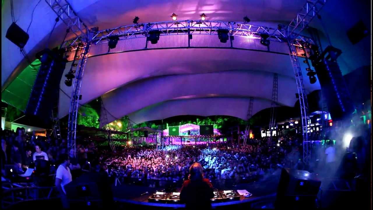 David Guetta - Green Valley - 02-01-2012