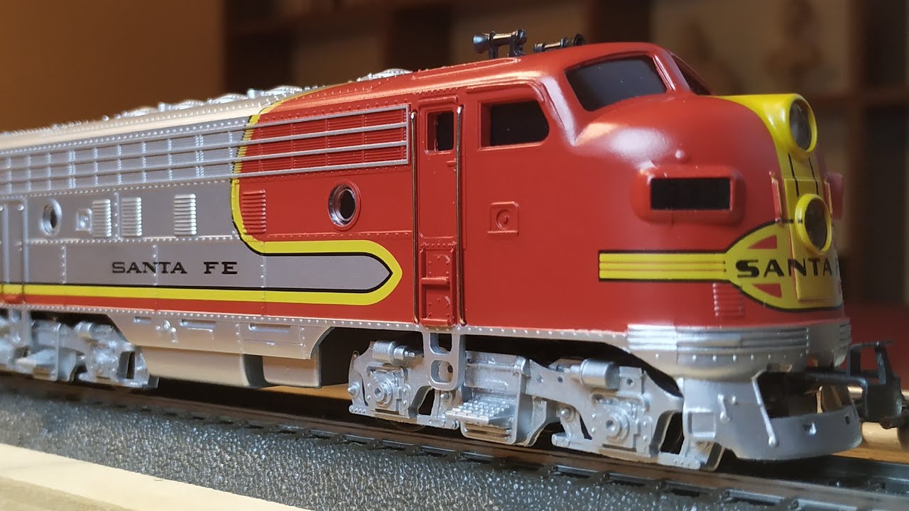 Märklin 37622 Santa Fe F7 mit ESU Loksound 5
