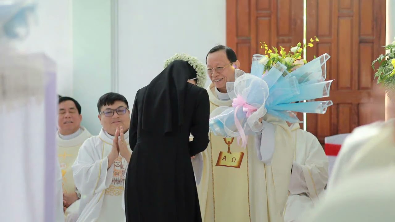 CON THEO Ý NGÀI (Viết tặng chị gái nhân ngày lễ lãnh nhận hồng ân vĩnh khấn)
