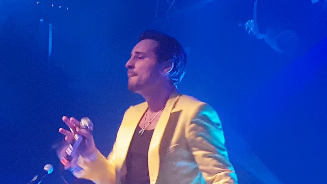 FM-84 - Never Stop - Live London - 16/2/19