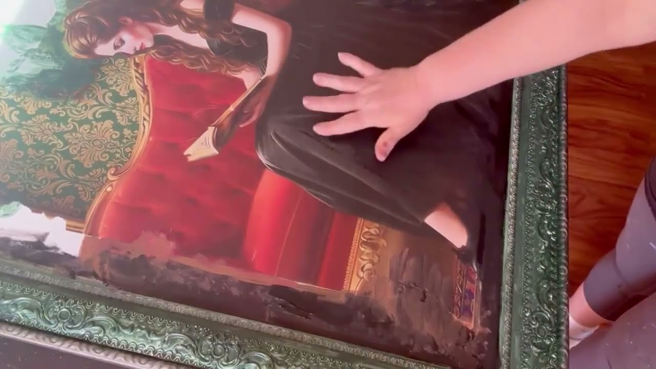 Crown Molding Frame Makeover & Decoupage Art | Lamora’s Furniture Decoupage paper  + Paint Couture