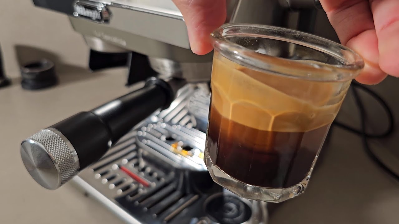 DELONGHI LA SPECIALISTA TOUCH 🤔 How to Make Espresso Step by Step.