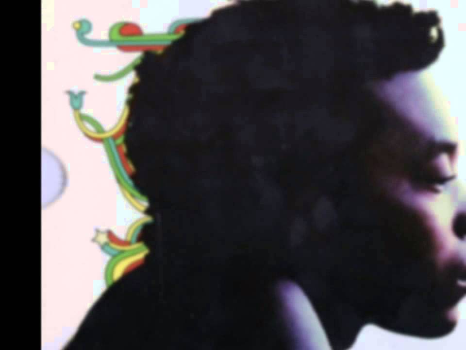 Milton Nascimento - BEATRIZ - Edu Lobo & Chico Buarque - O Grande Circo Místico - Gravação de 1983