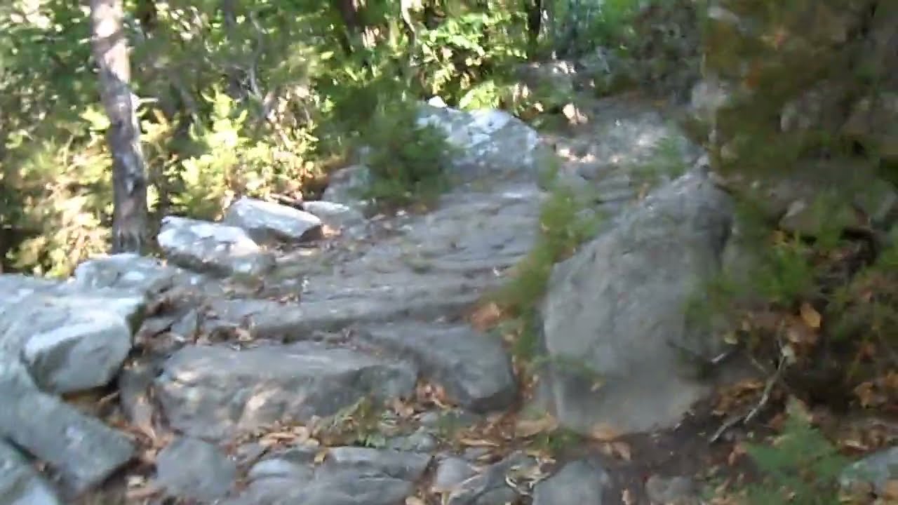 Grimpée dans le CAROUX
