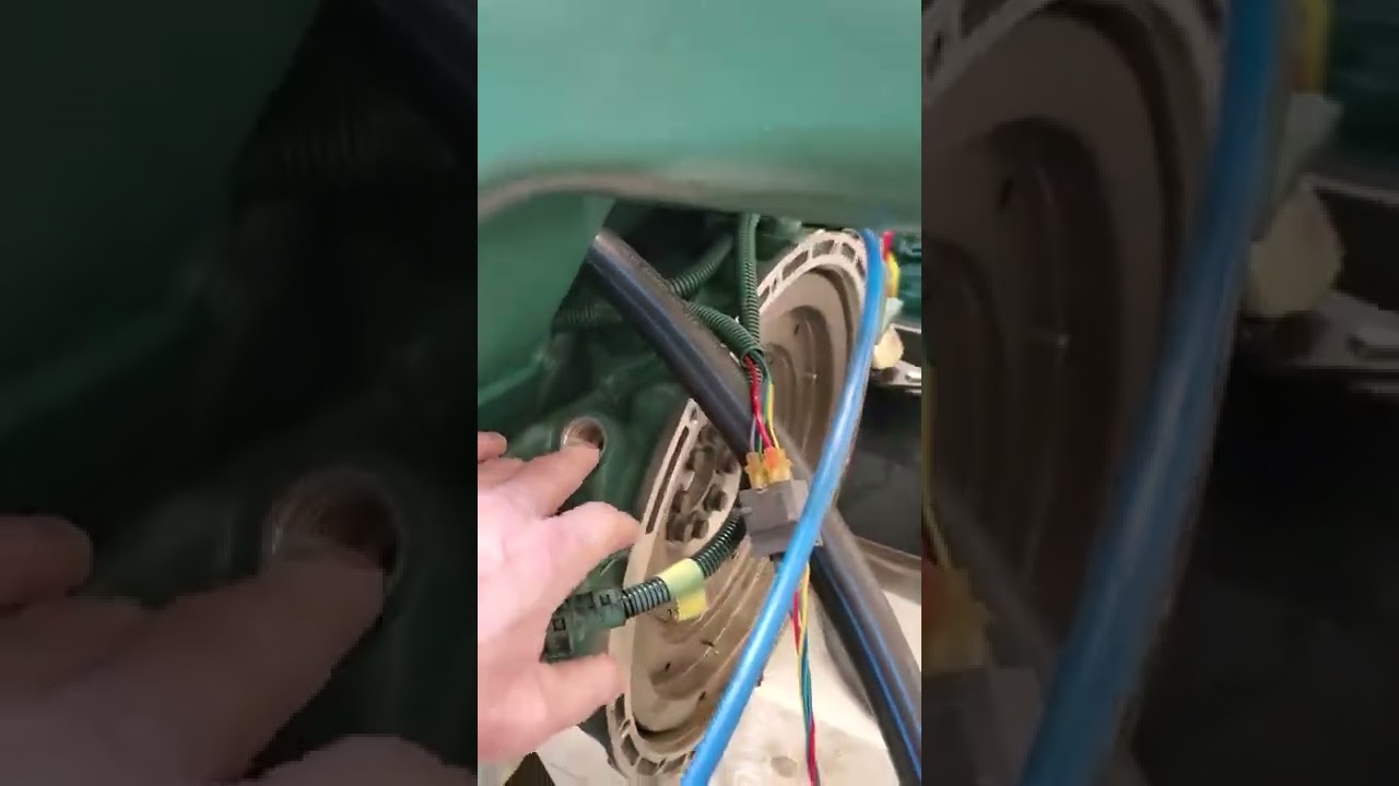 Volvo Penta EDC KAMD 44 Engine Overview Part 1