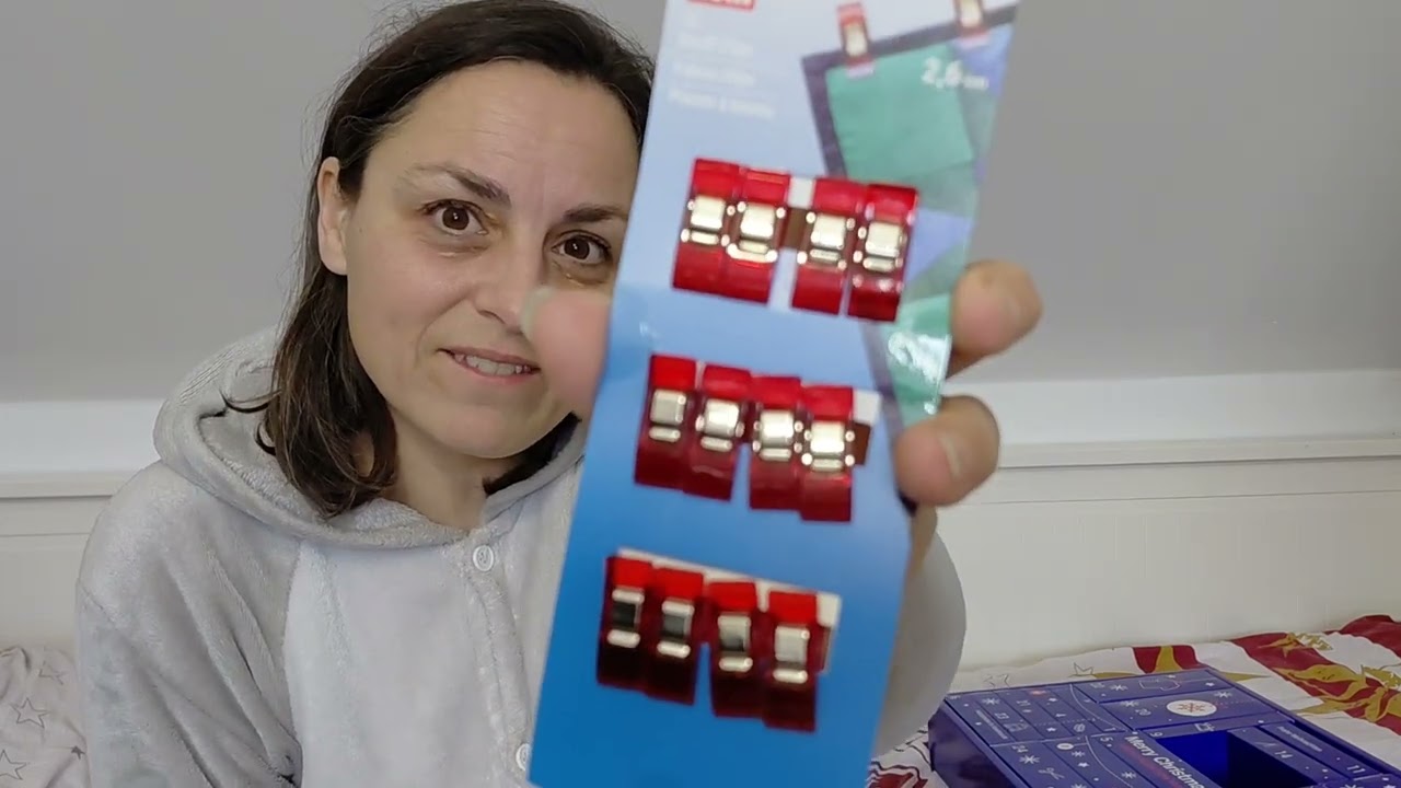 🎄 Day 12 – Sewing clips instead of pins? Yes please!